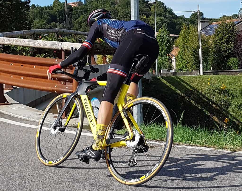 Fast cornering Time Trial Italia 24