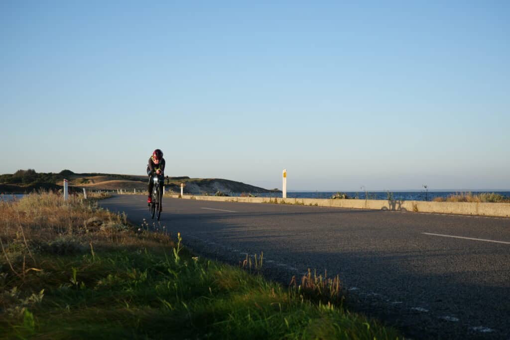 Caroline racing Helnæs24 early morning 24 hour ride